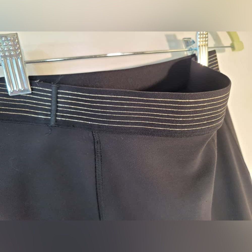 Lululemon✨Principal Dancer Golden Lining Tight *28"✨Black✨RARE LIKE NEW✨sz 6 - Picture 15 of 16
